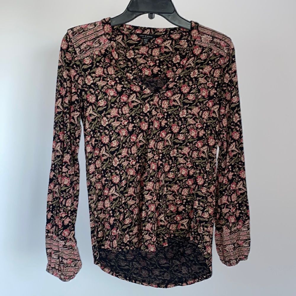 Lucky Brand Floral Long Sleeve Shirt V-Neck Women’s Size XS
